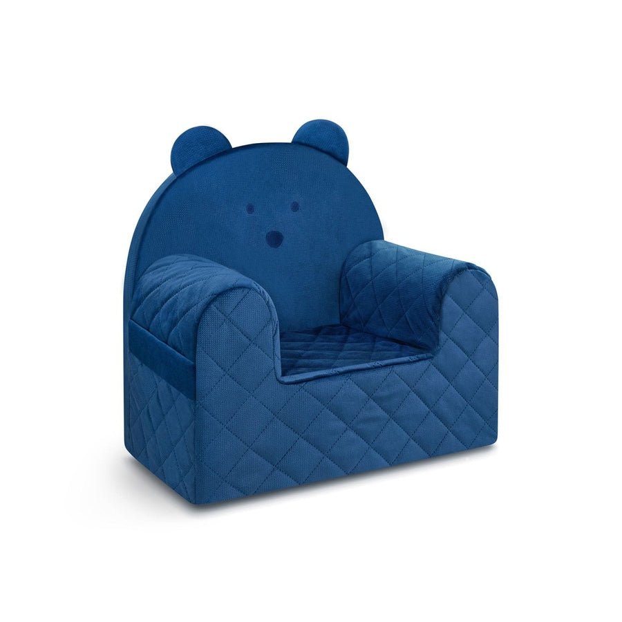 Poltroncina per bambini a forma di orso in velluto Blu scuro, vista di tre quarti con braccioli e schienale trapuntato